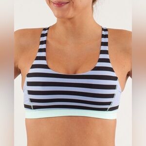Lululemon Run Top Speed Bra Size 10 Sea Stripe Polar Haze Black Mint Luxtreme